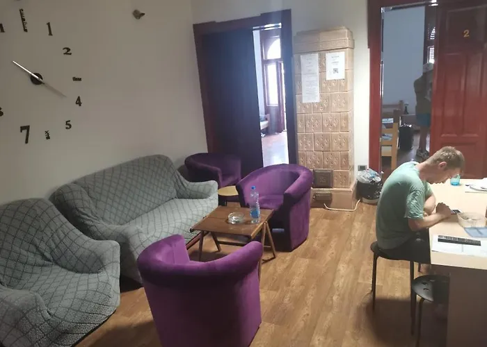 Cozy Place 1 Hostel *